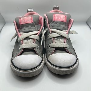 Converse All-Star kids size 9 grey/pink